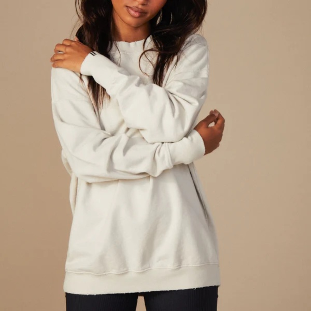 Women's Cream Crewneck Sweatshirt - Relaxed Fit